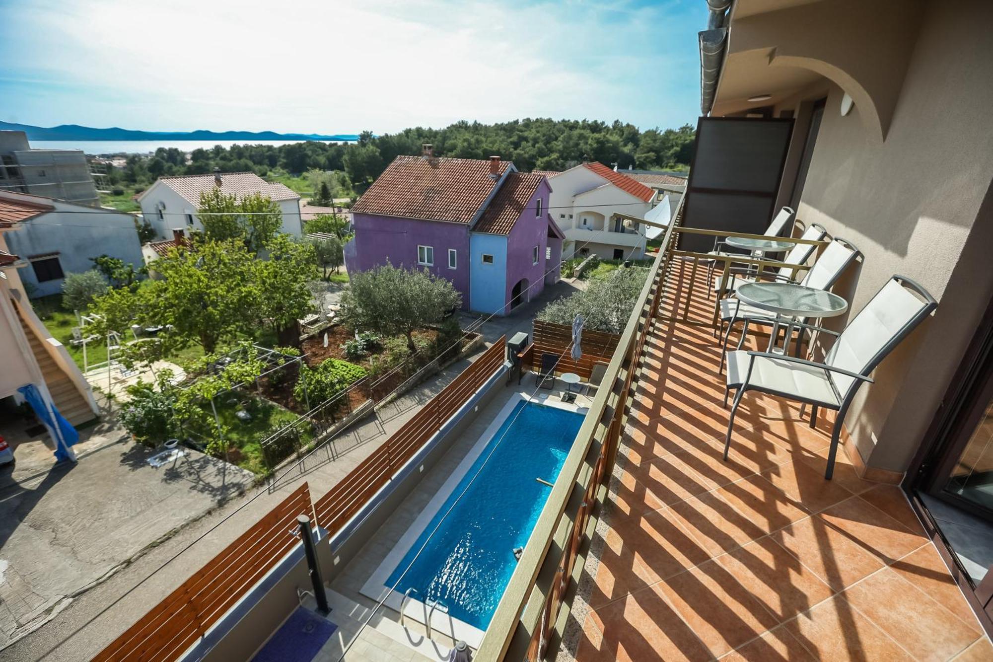 Pool Apartments Julia Zára Szoba fotó